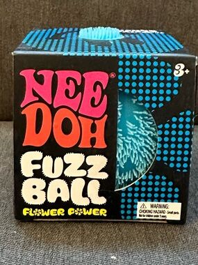 NeeDoh Fuzz Ball Flower Power NWT Squishy Toy - Blue